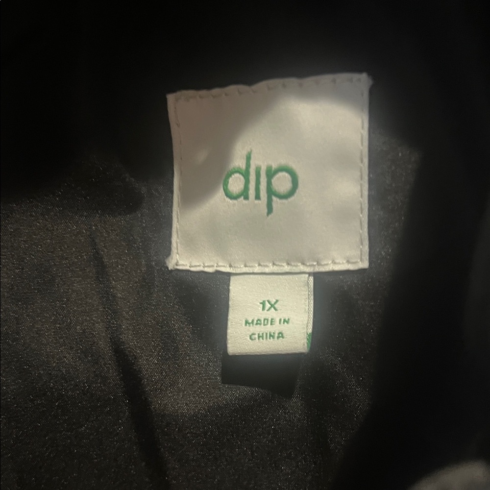 Dip Men's Black Quilted Vest - Picture 2 of 4